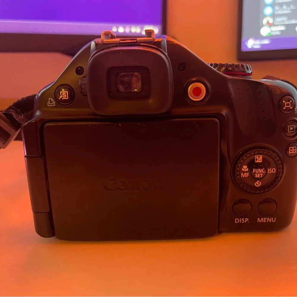 Canon PowerShot SX30 IS